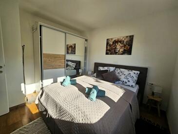 Ferienwohnungen am Meer Omisalj, Krk - 23681