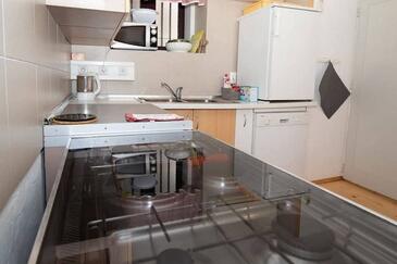 Appartamenti con piscina per famiglie Lìccino - Lič, Gorski kotar - 23685