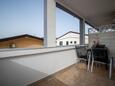 Vir, Balcone nell'alloggi del tipo studio-apartment, WiFi.