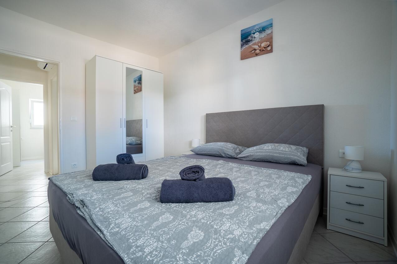 Apartmanok a tenger mellett Vir - 23691