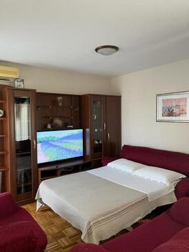 Biograd na Moru, Woonkamer in accommodatietype apartment, airconditioning beschikbaar en WiFi.