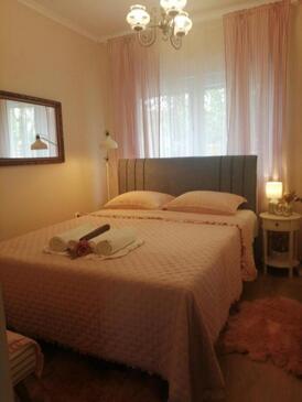 Ferienwohnungen mit Pool Vodice - 23696