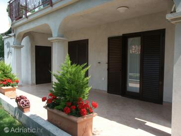 Apartments with parking space Presika, Labin - 2370