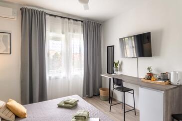 Baška Voda, Esszimmer in folgender Unterkunftsart room, WiFi.