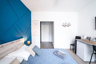 Baška Voda, Esszimmer in folgender Unterkunftsart room, WiFi.