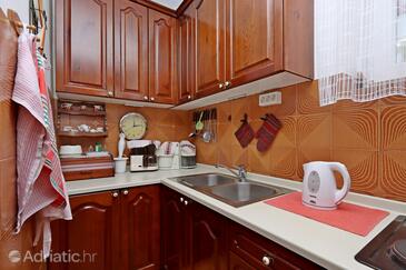 Appartamenti con parcheggio Laurana - Lovran, Abbazia - Opatija - 23701