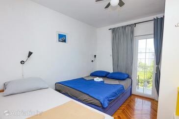 Appartamenti con parcheggio Zaravecchia - Biograd na Moru, Biograd - 23705