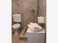 Biograd na Moru, Bathroom in the studio-apartment, WiFi.