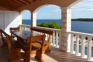 2-Zimmer-Ferienwohnung Prizba 2-Zimmer-Ferienwohnung Prizba, Korcula (A-23712-a)