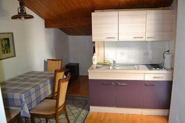 Apartments by the sea Selce, Crikvenica - 2372