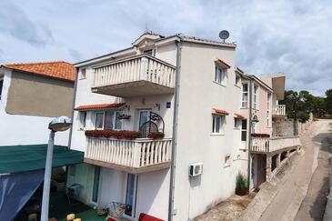 Tisno, Murter, Property 23720 - Apartments near sea with pebble beach.