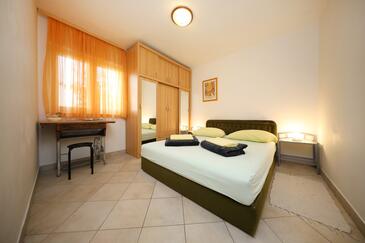 Apartments by the sea Sukošan, Zadar - 23722