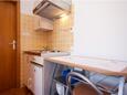 Baška, Dining room in the studio-apartment, air condition available and WiFi.