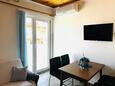Srima - Vodice, Sufragerie în unitate de cazare tip apartment, WiFi.
