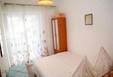 Apartmány s parkovištěm Srima - Vodice, Vodice - 23744