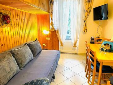 Srima - Vodice, Dnevni boravak u smještaju tipa apartment, WiFi.