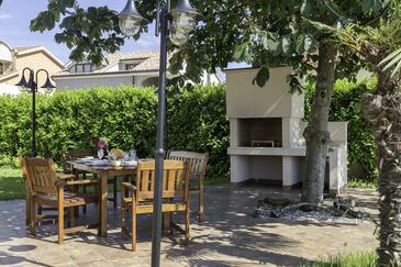 Apartmani s parkingom Valbandon, Fažana - 23745