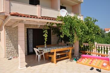 Třípokojový apartmán Lopar, Rab (A-23747-a(