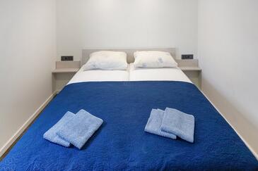 Apartments by the sea Vir - 23753