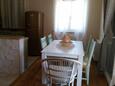 Biograd na Moru, Dining room in the apartment, air condition available, (pet friendly) and WiFi.