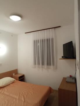 Ferienwohnungen am Meer Rovanjska, Paklenica - 23758