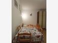 Rovanjska, Dining room in the apartment, (pet friendly) and WiFi.