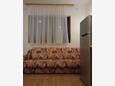 Rovanjska, Living room in the apartment, air condition available, (pet friendly) and WiFi.