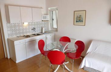 Apartmaji s parkingom Barbat, Rab - 23769