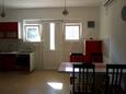 Vir, Eetkamer 3 in accommodatietype apartment, airconditioning beschikbaar en WiFi.