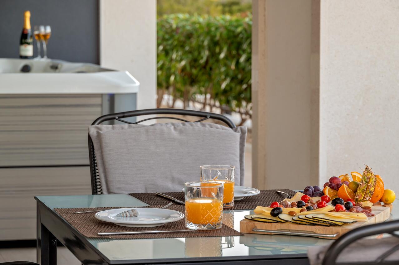 K-23775 - Alloggi privati - Casa con piscina per famiglia Lombarda - Lumbarda, Curzola - Korčula