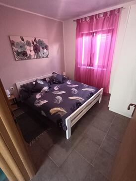 Apartmány s parkovištěm Sveti Filip i Jakov, Biograd - 23778