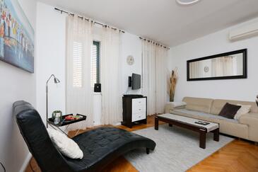 Apartamento para dos personas Sibenik (A-23784-a(