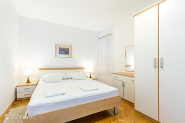 Apartmanok a tenger mellett Razanj, Rogoznica - 23793