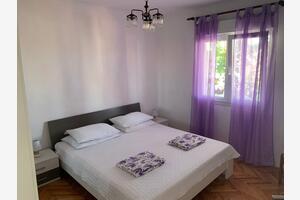 Dvosobni apartma Rogoznica (A-23796-a(