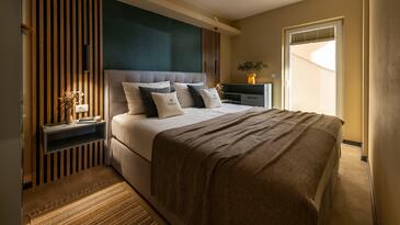 Appartamenti con piscina per famiglie Bescavecchia - Stara Baška, Veglia - Krk - 23800