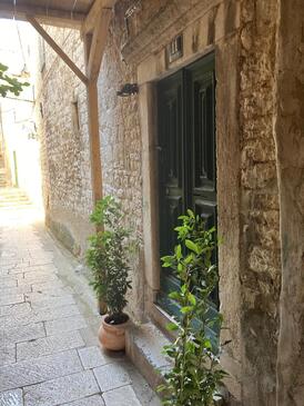 Šibenik, Šibenik, Object 23803 - Appartementen met een kiezelstrand.