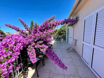 Trojizbový apartmán Novalja, Pag (A-23808-a(