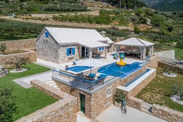 Bol, Brač, Alloggio 23809 - Casa vacanze con la spiaggia ghiaiosa.