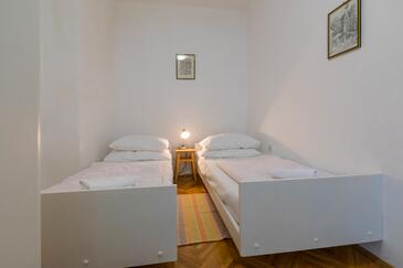 Apartmani s parkingom Selce, Crikvenica - 2381