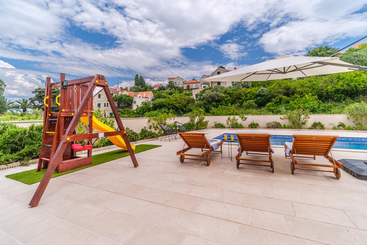Giardino - Villa di lusso accanto al mare con piscina Splitska, Brazza - Brač