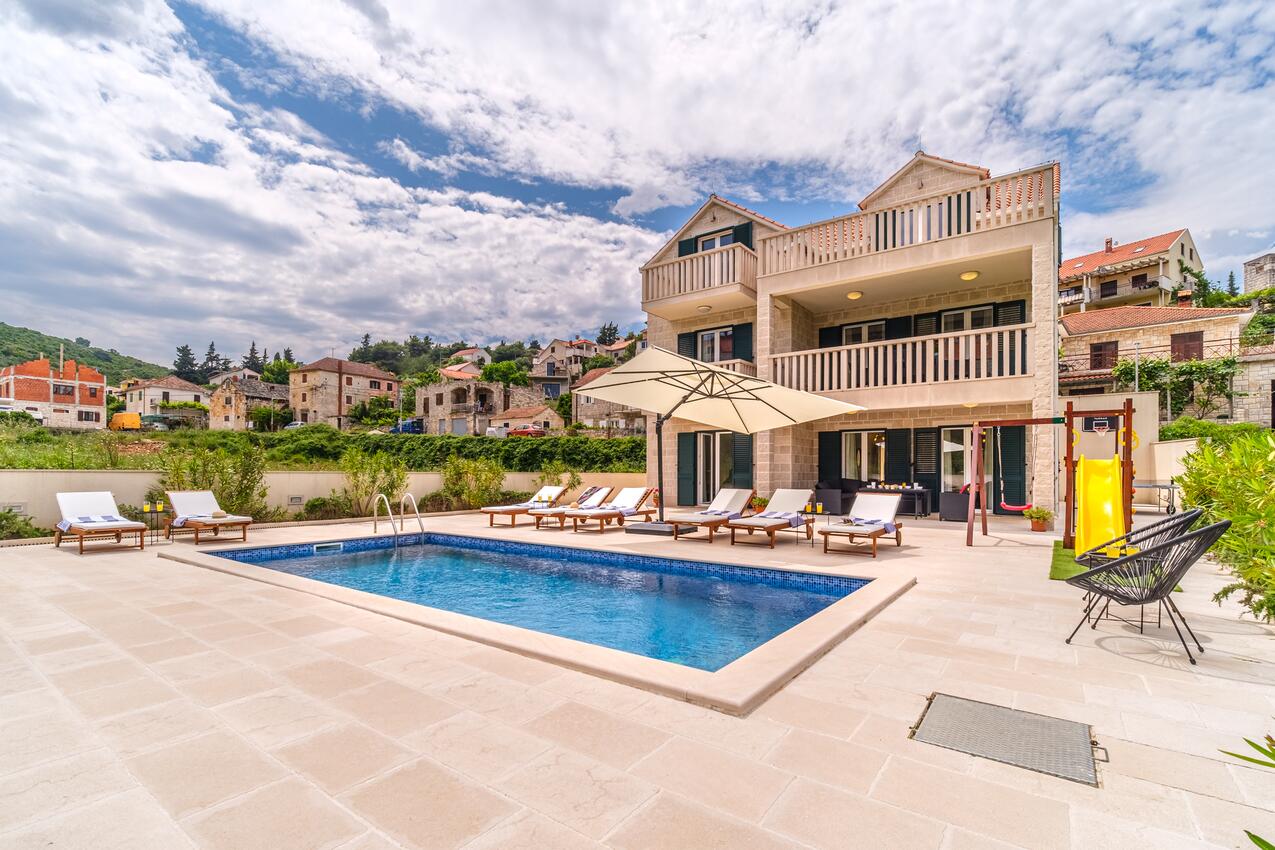 Alloggio - Villa di lusso accanto al mare con piscina Splitska, Brazza - Brač
