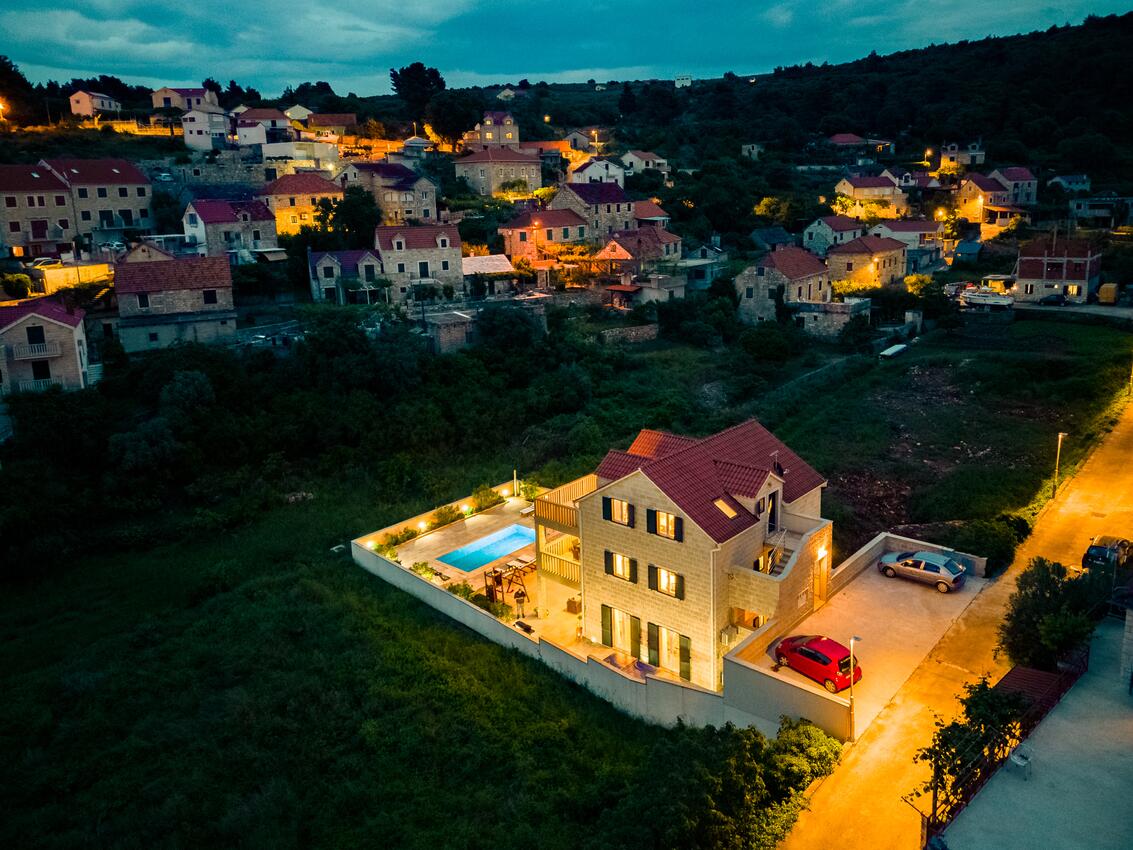 Alloggio - Villa di lusso accanto al mare con piscina Splitska, Brazza - Brač