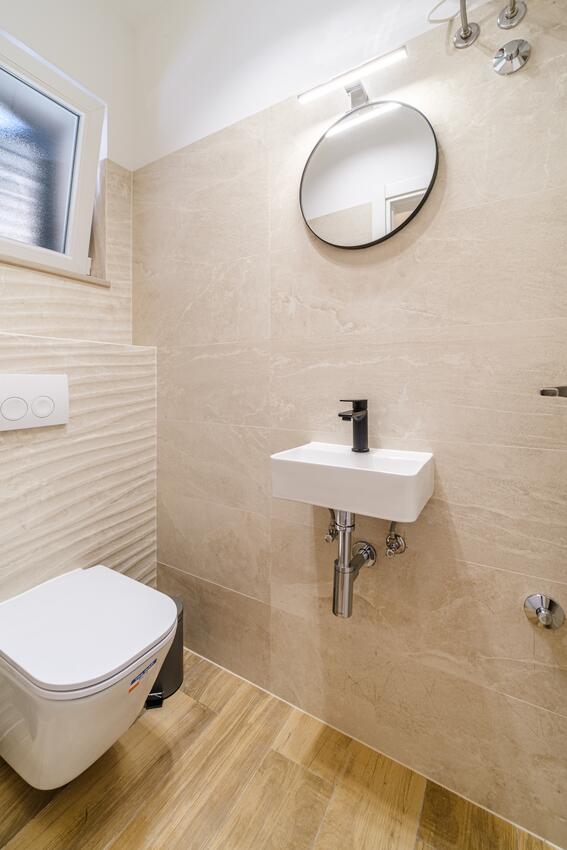 K-23815 - Alloggi privati - Villa di lusso accanto al mare con piscina Splitska, Brazza - Brač