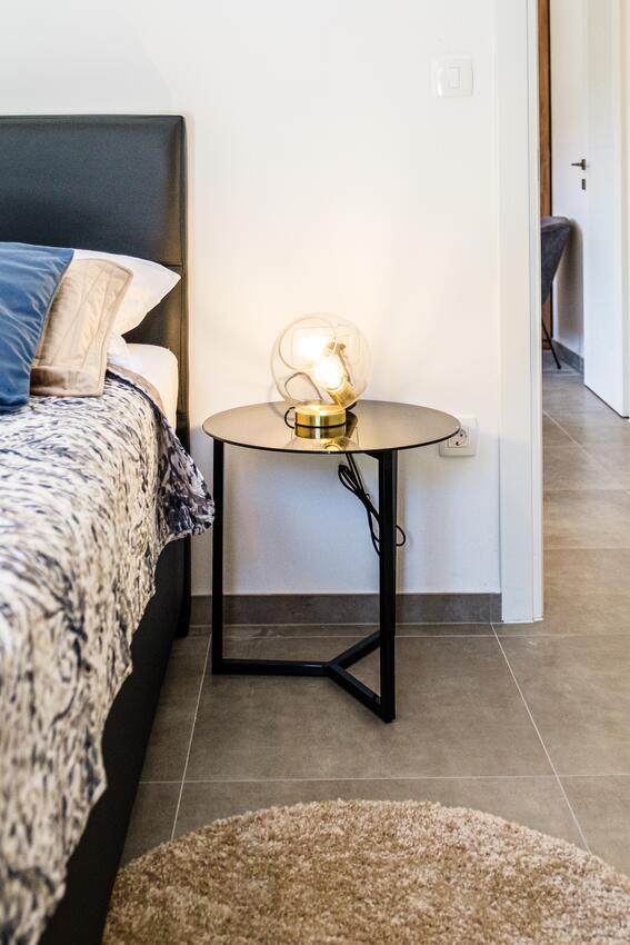 K-23815 - Alloggi privati - Villa di lusso accanto al mare con piscina Splitska, Brazza - Brač