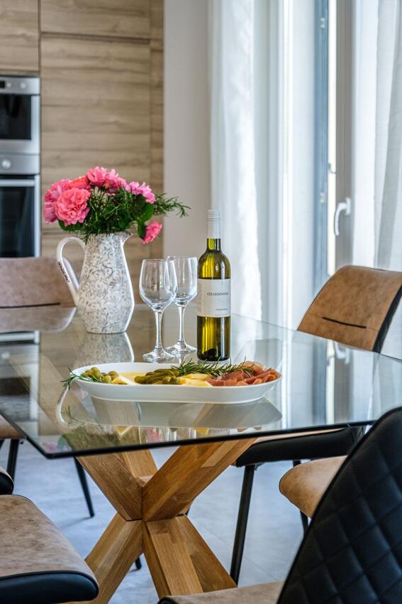 K-23815 - Alloggi privati - Villa di lusso accanto al mare con piscina Splitska, Brazza - Brač