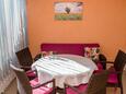 Barbat, Taras w zakwaterowaniu typu apartment, WiFi.