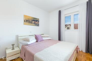 Apartmanok a tenger mellett Mastrinka, Ciovo - 23823