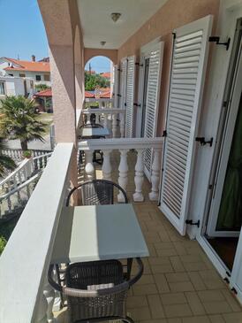 Apartmány a pokoje s parkovištěm  Lopar, Rab - 23825