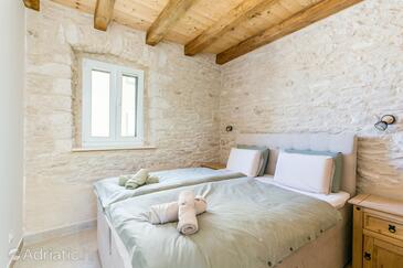 Apartmány s parkovištěm Škrip, Brač - 23826