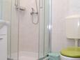 Lukoran, Baderom i overnattingstype apartment, WiFi.